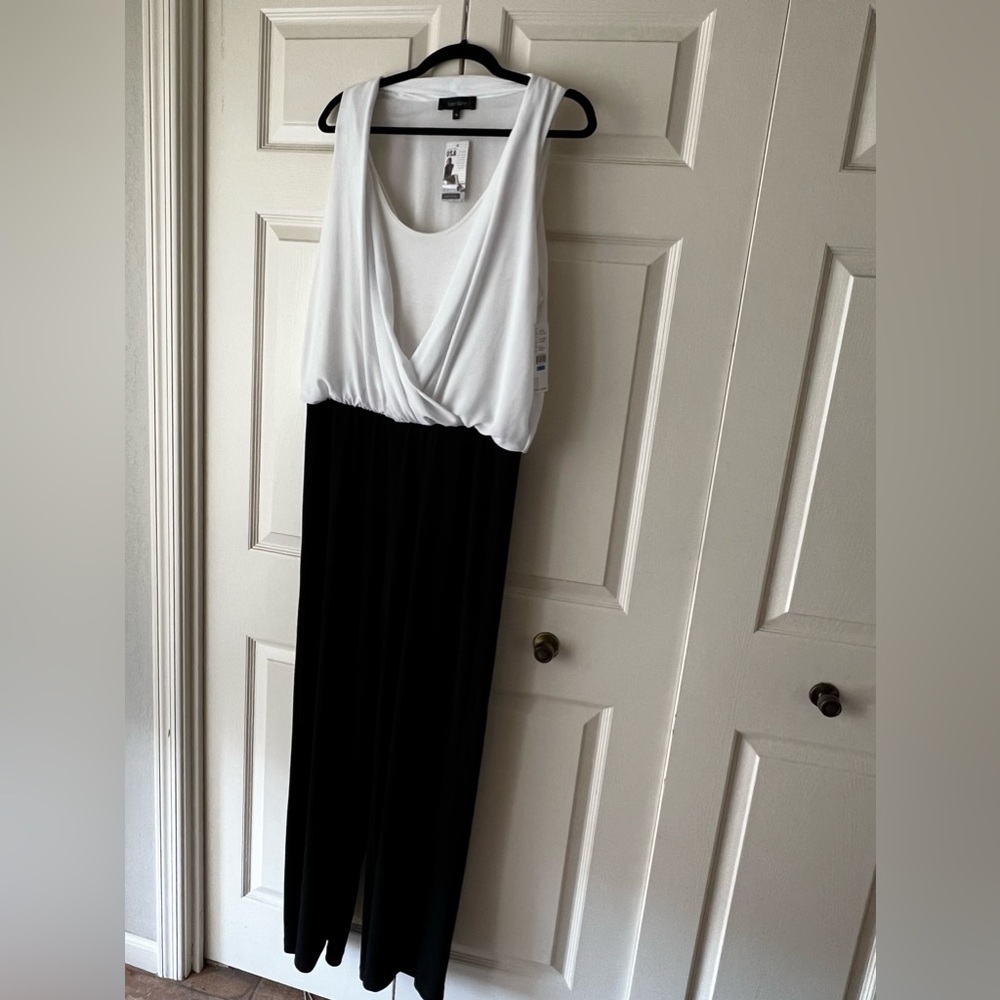 Karen Kane jumpsuit black&white